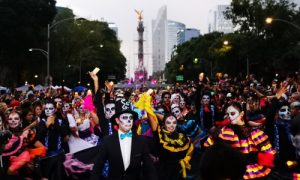 marcha artistica dia de los muertos mexico